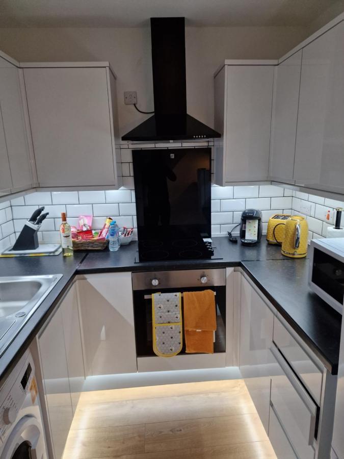 Balco Sherwood Apartment - 2 Bedrooms, 5 Beds - Sky Tv And Internet Nottingham Ngoại thất bức ảnh